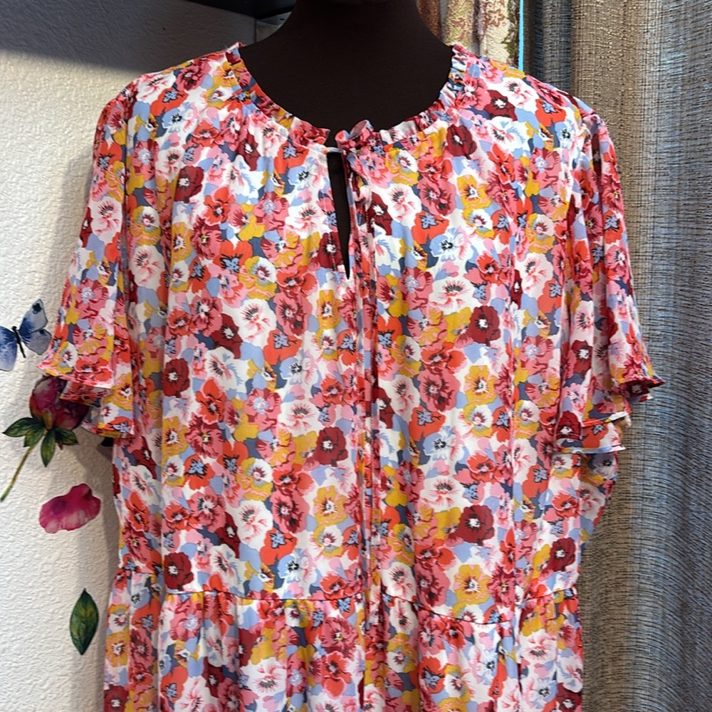 Lane Bryant short sleeve multicolor floral A-line silhouette maxi dress. Size 1X